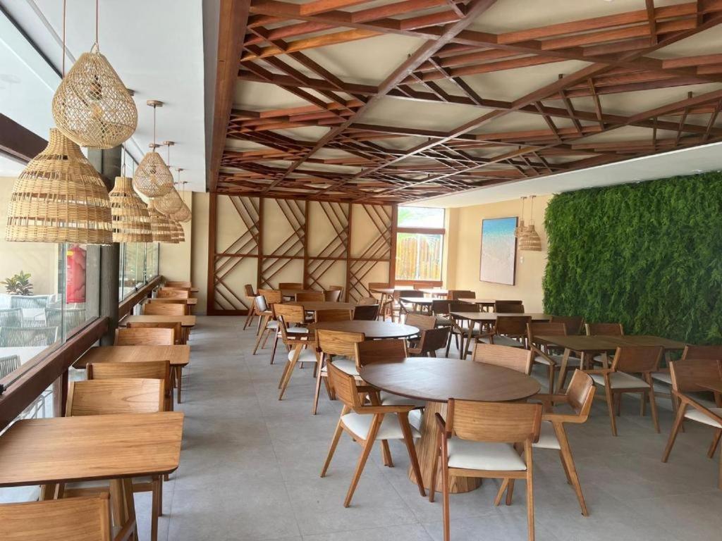 Apartamento Porto De Galinhas- Flat Terreo Frente Piscinas- Muro Alto