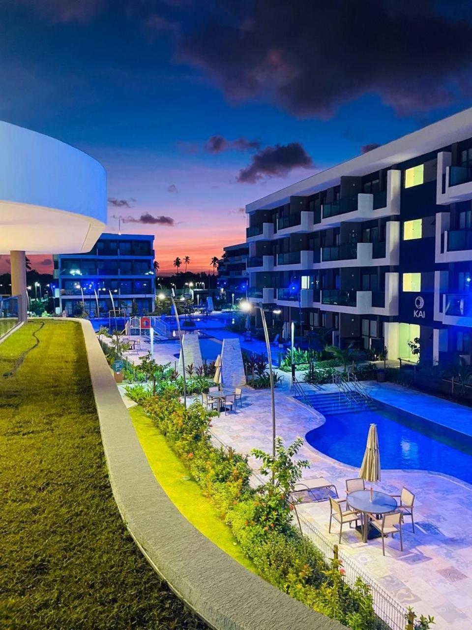 Apartamento Porto De Galinhas- Flat Terreo Frente Piscinas- Muro Alto