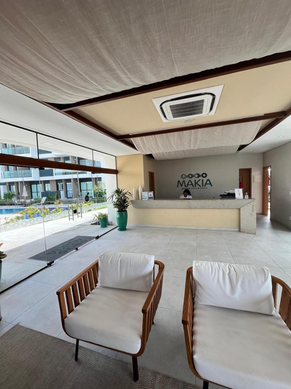 Apartamento Porto De Galinhas- Flat Terreo Frente Piscinas- Muro Alto